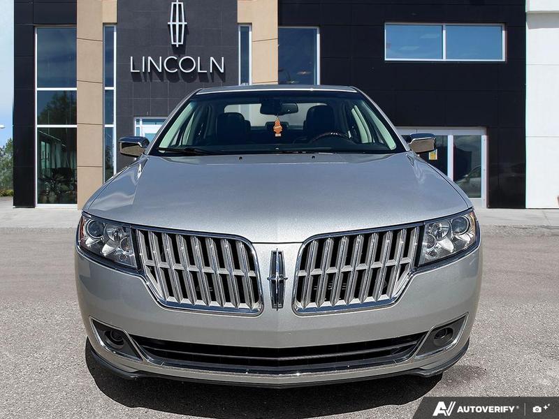 USED 2010 Lincoln MKZ AWD - Silver Exterior / BLACK LEATHER Interior - $15,998 - Stock #EP4707 - VIN 3LNHL2JC6AR627104 - Photo 2