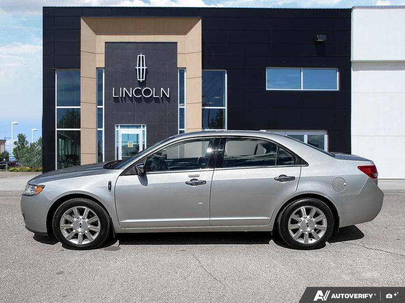 USED 2010 Lincoln MKZ AWD - Silver Exterior / BLACK LEATHER Interior - $15,998 - Stock #EP4707 - VIN 3LNHL2JC6AR627104 - Photo 3