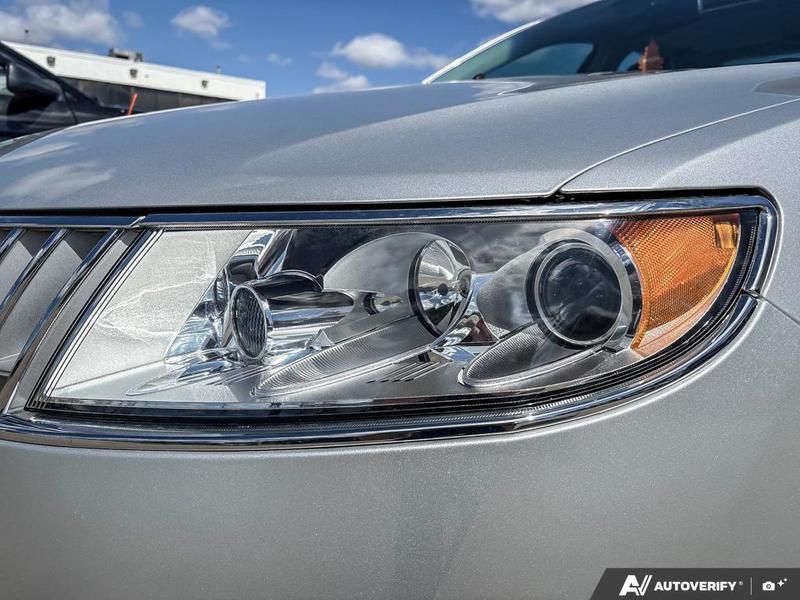 USED 2010 Lincoln MKZ AWD - Silver Exterior / BLACK LEATHER Interior - $15,998 - Stock #EP4707 - VIN 3LNHL2JC6AR627104 - Photo 8