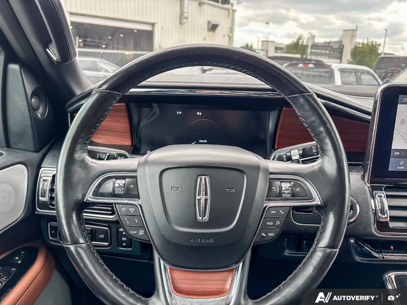USED 2020 Lincoln Navigator Reserve - Infinite Black Metallic Exterior / RUSSET, HEATED/VENTILATED LUXURY LEATHER BUCKET SEATS Interior - $49,976 - Stock #E60140A - VIN 5LMJJ2LT4LEL14768 - Photo 14