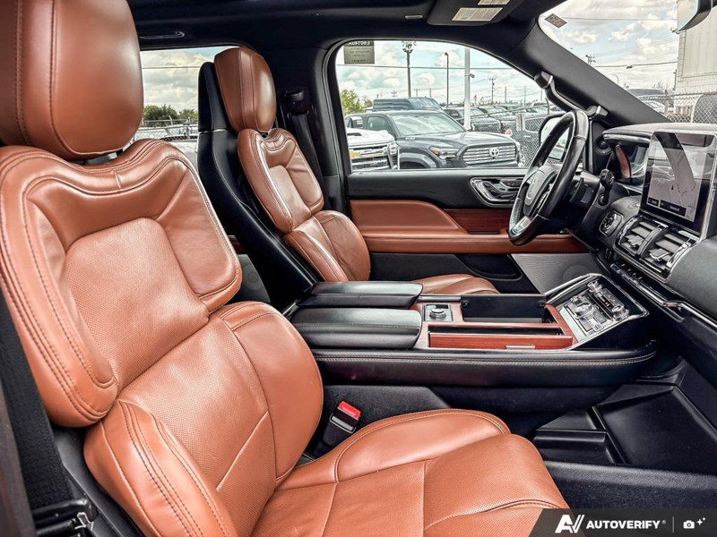 USED 2020 Lincoln Navigator Reserve - Infinite Black Metallic Exterior / EBONY/RUSSET Interior - $53,942 - Stock #E60140A - VIN 5LMJJ2LT4LEL14768 - Photo 22