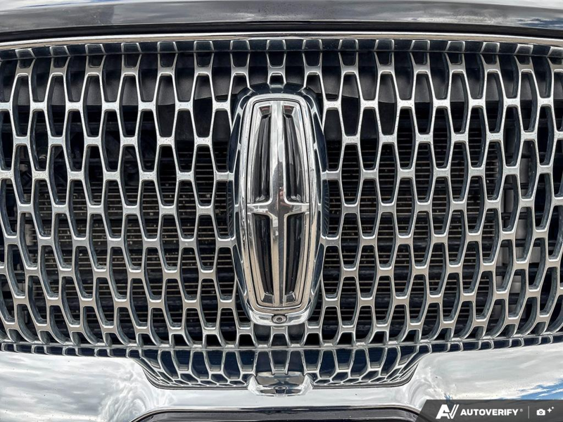 USED 2020 Lincoln Navigator Reserve - Infinite Black Metallic Exterior / RUSSET, HEATED/VENTILATED LUXURY LEATHER BUCKET SEATS Interior - $49,976 - Stock #E60140A - VIN 5LMJJ2LT4LEL14768 - Photo 9