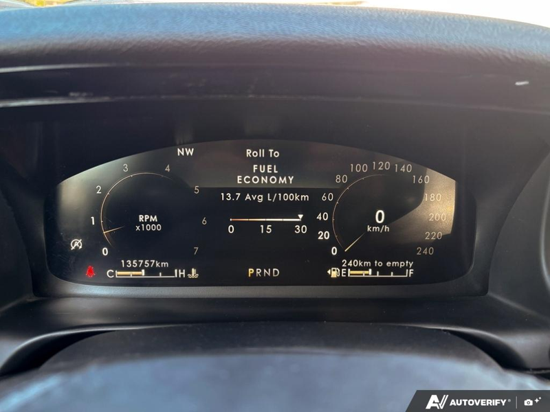 USED 2022 Lincoln Aviator Reserve - Infinite Black Metallic Exterior / ROAST, PREMIUM LEATHER HEATED/VENTILATED CAPTAIN'S CHAIRS Interior - $37,888 - Stock #E60697A - VIN 5LM5J7XC2NGL16955 - Photo 15