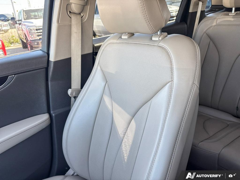 USED 2022 Lincoln Nautilus Reserve - Pristine White Metallic Tri-coat Exterior - $32,950 - Stock #E60568B - VIN 2LMPJ8K90NBL15022 - Photo 20