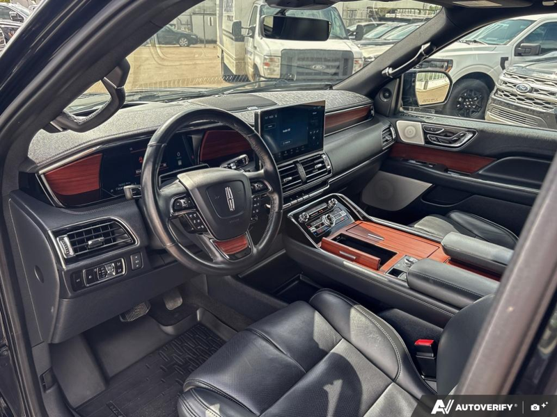 USED 2023 Lincoln Navigator L Reserve - Infinite Black Metallic Exterior / BLACK ONYX LEATHER Interior - $75,937 - Stock #EL525 - VIN 5LMJJ3LG8PEL05201 - Photo 13