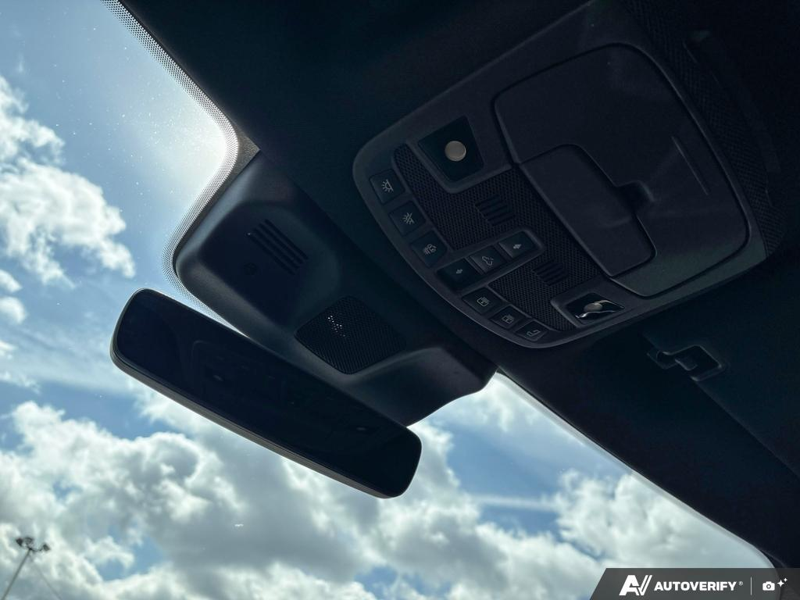 USED 2023 Lincoln Navigator L Reserve - Infinite Black Metallic Exterior / BLACK ONYX LEATHER Interior - $75,937 - Stock #EL525 - VIN 5LMJJ3LG8PEL05201 - Photo 21