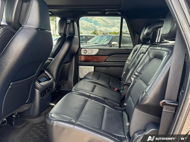 USED 2023 Lincoln Navigator L Reserve - Infinite Black Metallic Exterior / BLACK ONYX LEATHER Interior - $75,937 - Stock #EL525 - VIN 5LMJJ3LG8PEL05201 - Photo 23