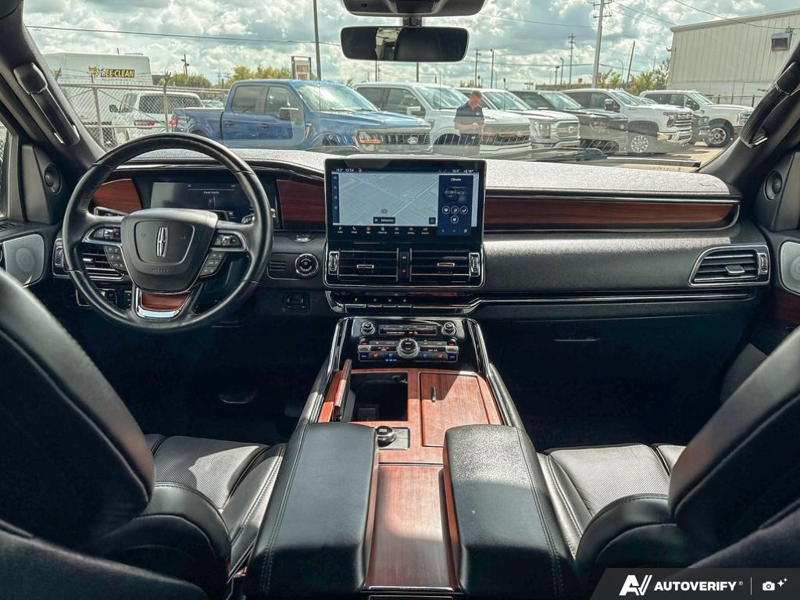 USED 2023 Lincoln Navigator L Reserve - Infinite Black Metallic Exterior / BLACK ONYX LEATHER Interior - $75,937 - Stock #EL525 - VIN 5LMJJ3LG8PEL05201 - Photo 24