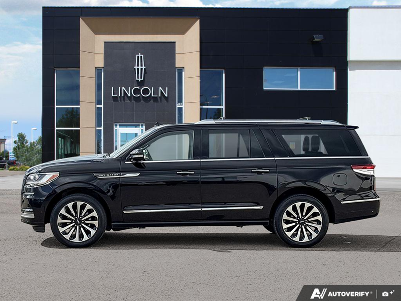 USED 2023 Lincoln Navigator L Reserve - Infinite Black Metallic Exterior / BLACK ONYX LEATHER Interior - $75,937 - Stock #EL525 - VIN 5LMJJ3LG8PEL05201 - Photo 3
