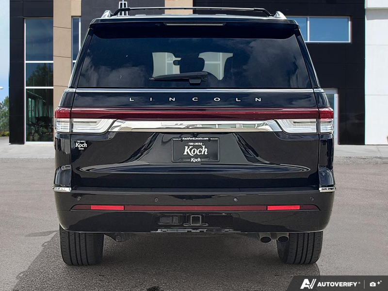 USED 2023 Lincoln Navigator L Reserve - Infinite Black Metallic Exterior / BLACK ONYX LEATHER Interior - $75,937 - Stock #EL525 - VIN 5LMJJ3LG8PEL05201 - Photo 5