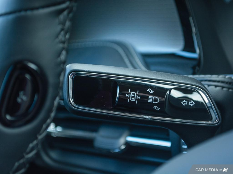 DEMO 2024 Lincoln Corsair Reserve - Pristine White Metallic Tri-coat Exterior / EBONY LEATHER TRIMMED Interior - $52,719 - Stock #E41226 - VIN 5LMCJ2DA8RUL24790 - Photo 16