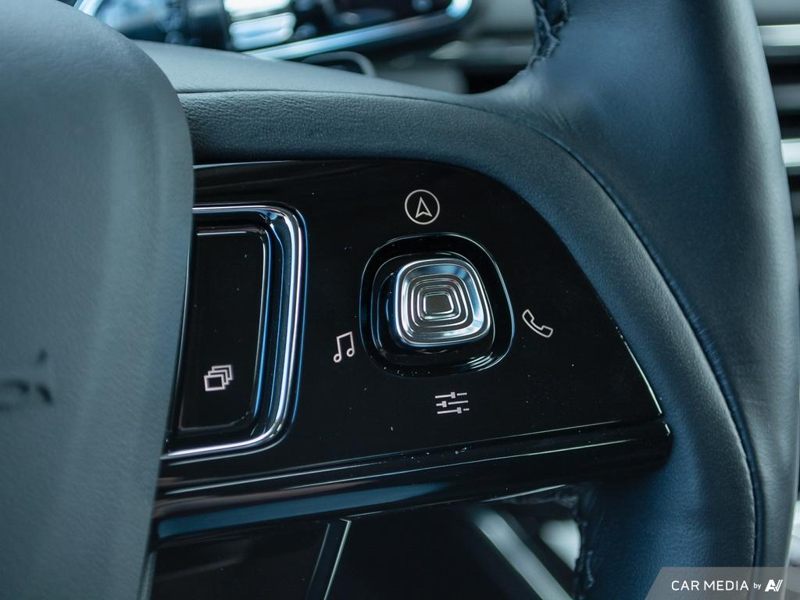 DEMO 2024 Lincoln Corsair Reserve - Pristine White Metallic Tri-coat Exterior / EBONY LEATHER TRIMMED Interior - $52,719 - Stock #E41226 - VIN 5LMCJ2DA8RUL24790 - Photo 20