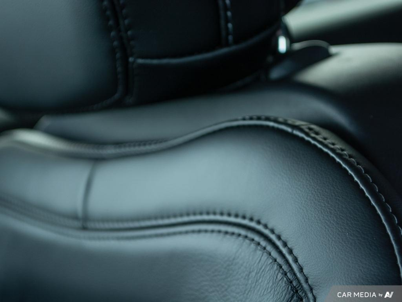 DEMO 2024 Lincoln Corsair Reserve - Pristine White Metallic Tri-coat Exterior / EBONY LEATHER TRIMMED Interior - $52,719 - Stock #E41226 - VIN 5LMCJ2DA8RUL24790 - Photo 24