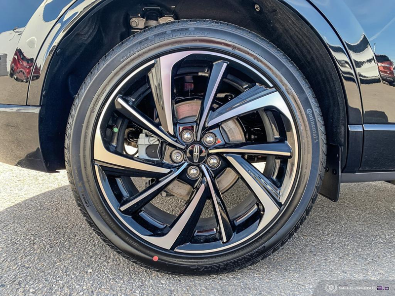 DEMO 2024 Lincoln Corsair Grand Touring - Infinite Black Metallic Exterior / EBONY/ETERNAL RED LEATHER TRIMMED Interior - $46,934 - Stock #E40219 - VIN 5LMTJ5DZ4RUL05161 - Photo 6