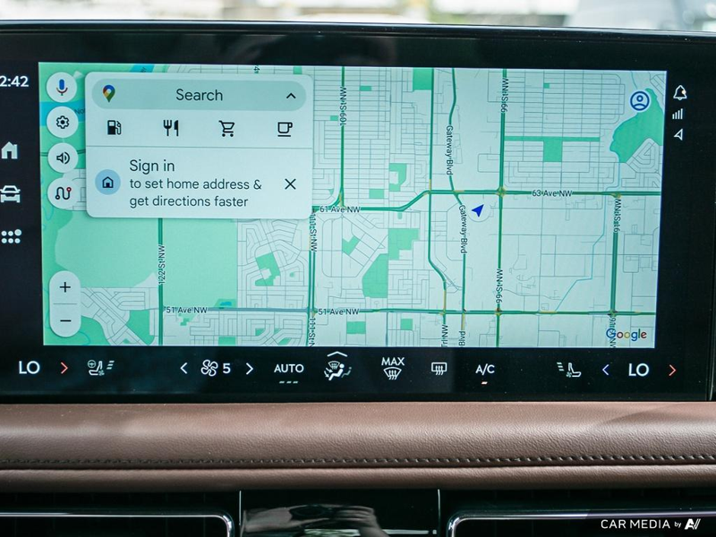 DEMO 2025 Lincoln Aviator Reserve - Red Carpet Exterior / HOT CHOCOLATE PREM LTHR Interior - $79,834 - Stock #E50756 - VIN 5LM5J7XC9SGL25485 - Photo 20