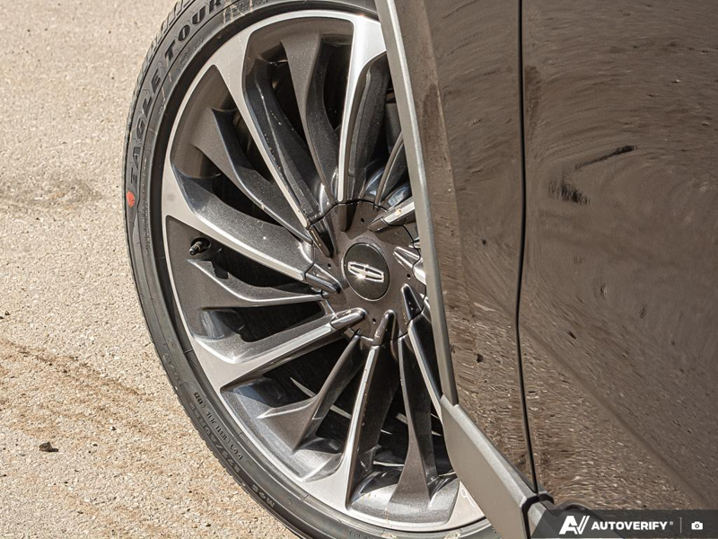DEMO 2025 Lincoln Aviator Reserve - Infinite Black Metallic Exterior / HARVEST BRONZE LEATHER Interior - $79,984 - Stock #E51062 - VIN 5LM5J7XC2SGL27952 - Photo 6
