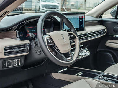 2025 Lincoln Corsair Reserve 1