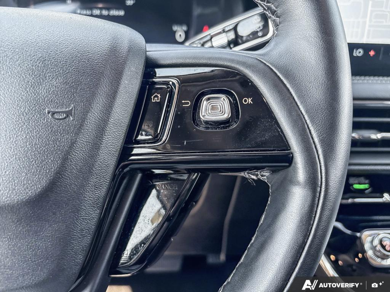 USED 2025 Lincoln Corsair Grand Touring - Infinite Black Metallic Clearcoat Exterior / EBONY, PREMIUM LEATHER-TRIMMED HEATED CAPTAIN'S CHAIRS Interior - $50,908 - Stock #EP4719 - VIN 5LMTJ5DZ1SUL12154 - Photo 16