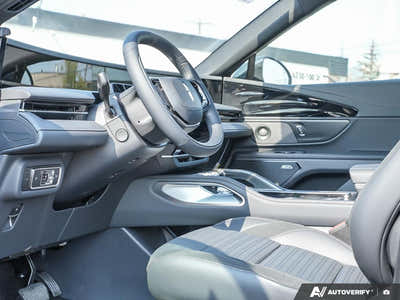 2025 Lincoln Nautilus Reserve 1