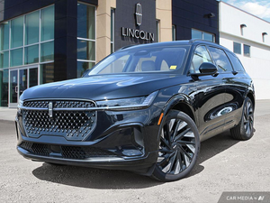 2025 Lincoln Nautilus Reserve Hybrid