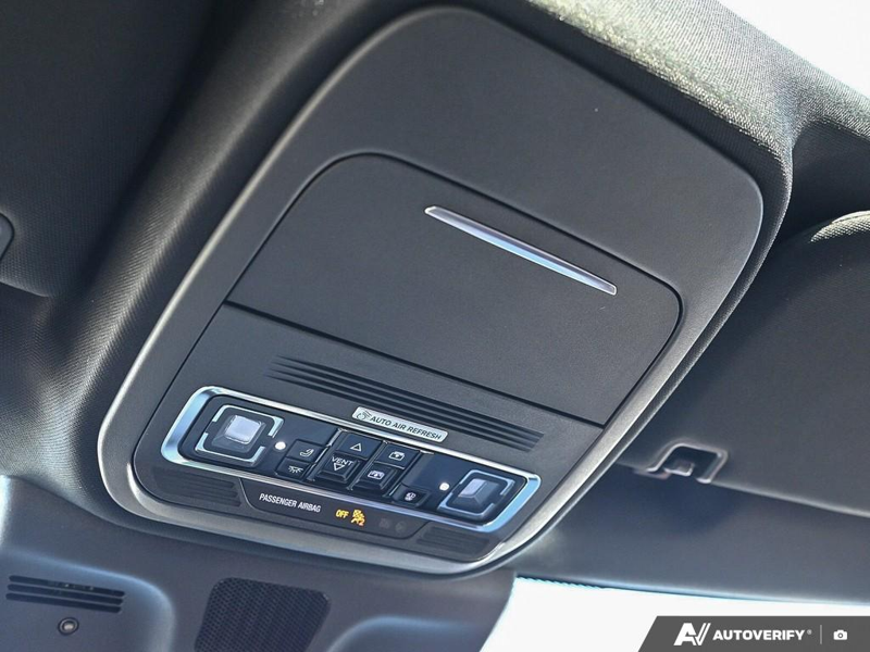 NEW 2025 Lincoln Navigator L Reserve - Flight Blue Clearcoat Exterior / HOT CHOCOLATE LEATHER Interior - $124,989 - Stock #E51320 - VIN 5LMJJ3LG3SEL16762 - Photo 22
