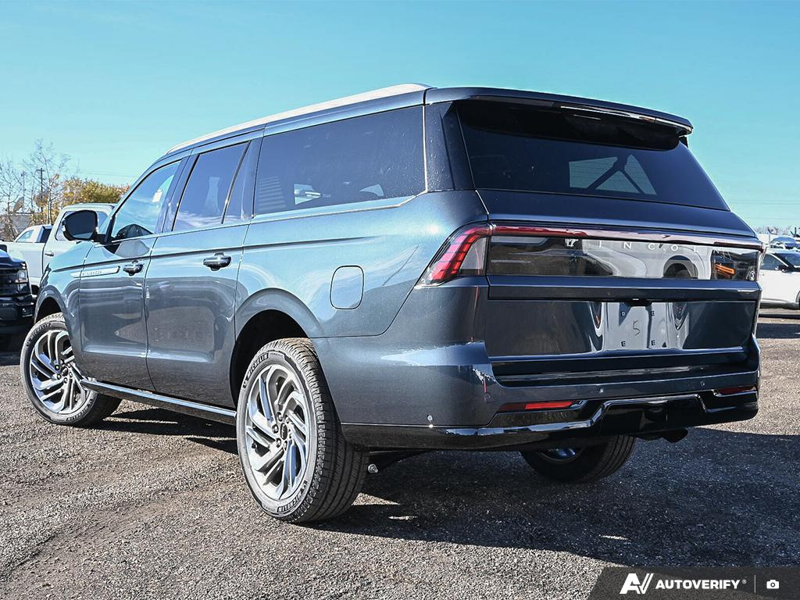 NEW 2025 Lincoln Navigator L Reserve - Flight Blue Clearcoat Exterior / HOT CHOCOLATE LEATHER Interior - $124,989 - Stock #E51320 - VIN 5LMJJ3LG3SEL16762 - Photo 4