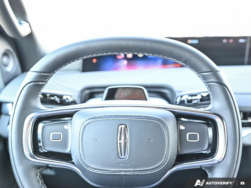 DEMO 2025 Lincoln Navigator Reserve - Flight Blue Clearcoat Exterior / BLACK ONYX LEATHER Interior - $113,864 - Stock #E51230 - VIN 5LMJJ2LG6SEL14398 - Photo 14
