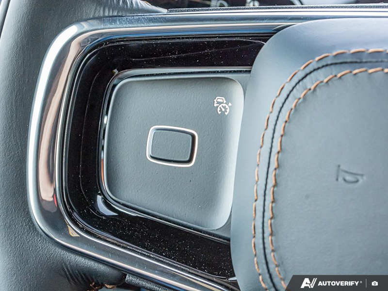 NEW 2025 Lincoln Navigator Black Label - Infinite Black Metallic Exterior / BLK ONYX W/BRANDY STITCH, AUTO HTD & VENTILATED OPULENCE LTHR CA Interior - $138,814 - Stock #E51212 - VIN 5LMJJ2TG0SEL15613 - Photo 18