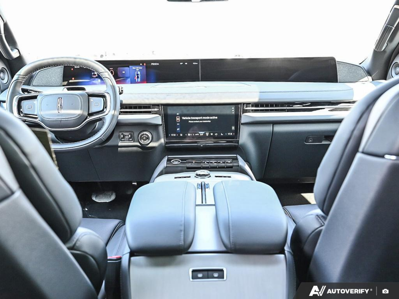 DEMO 2025 Lincoln Navigator Reserve - Flight Blue Clearcoat Exterior / BLACK ONYX LEATHER Interior - $113,864 - Stock #E51230 - VIN 5LMJJ2LG6SEL14398 - Photo 25