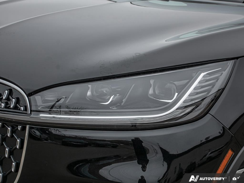 NEW 2026 Lincoln Aviator Reserve - Infinite Black Metallic Exterior / ONYX PREM LEATHER Interior - $85,436 - Stock #E60508 - VIN 5LM5J7XC3TGL15231 - Photo 10