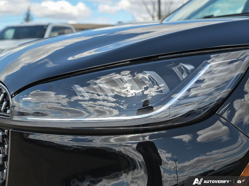 NEW 2026 Lincoln Aviator Premiere - Infinite Black Metallic Exterior / ONYX, LINCOLN SOFT TOUCH HEATED/VENTILATED COMFORT SEATS Interior - $77,111 - Stock #E60613 - VIN 5LM5J6XC3TGL13148 - Photo 10