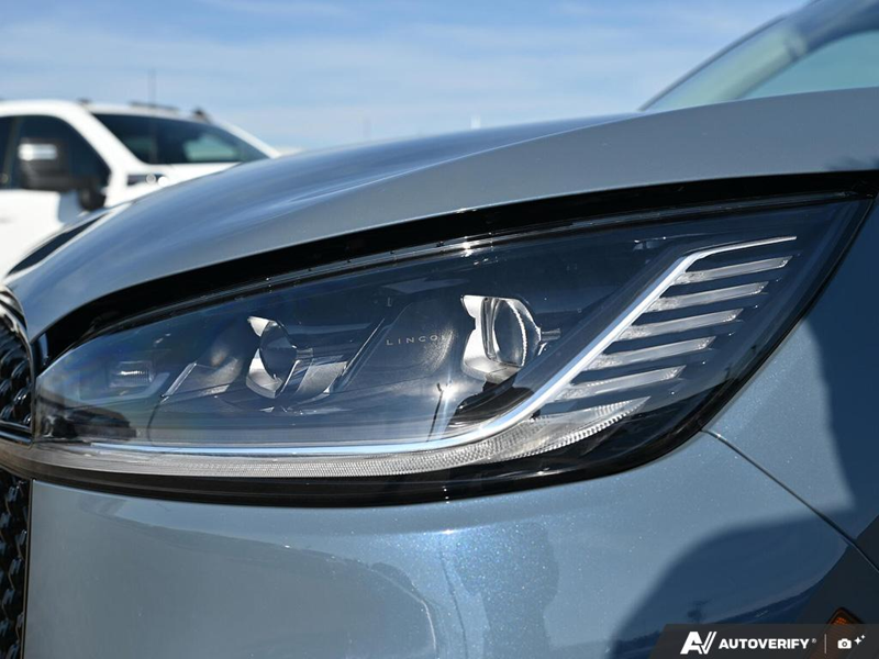 NEW 2026 Lincoln Aviator Reserve - Whisper Blue Metallic Clearcoat Exterior / ONYX PREM LEATHER Interior - $94,673 - Stock #E60986 - VIN 5LM5J7XC2TGL23935 - Photo 11