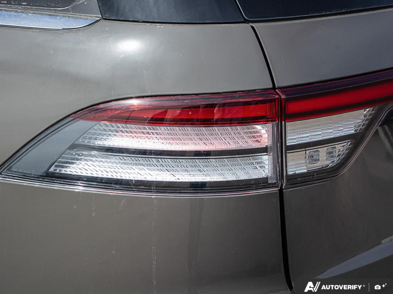 NEW 2026 Lincoln Aviator Reserve - Harbor Gray Met Cc Exterior / LIGHT SPACE GRAY PREM LEATHER Interior - $89,794 - Stock #E60245 - VIN 5LM5J7XC0TGL09239 - Photo 12