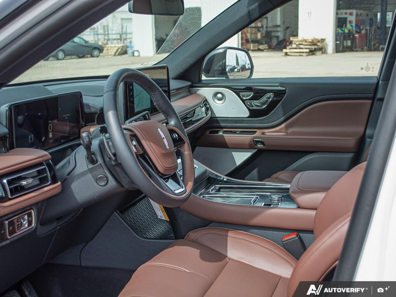 NEW 2026 Lincoln Aviator Reserve - Pristine White Metallic Tri-coat Exterior / HOT CHOCOLATE PREM LTHR Interior - $94,214 - Stock #E60213 - VIN 5LM5J7XC5TGL08944 - Photo 13