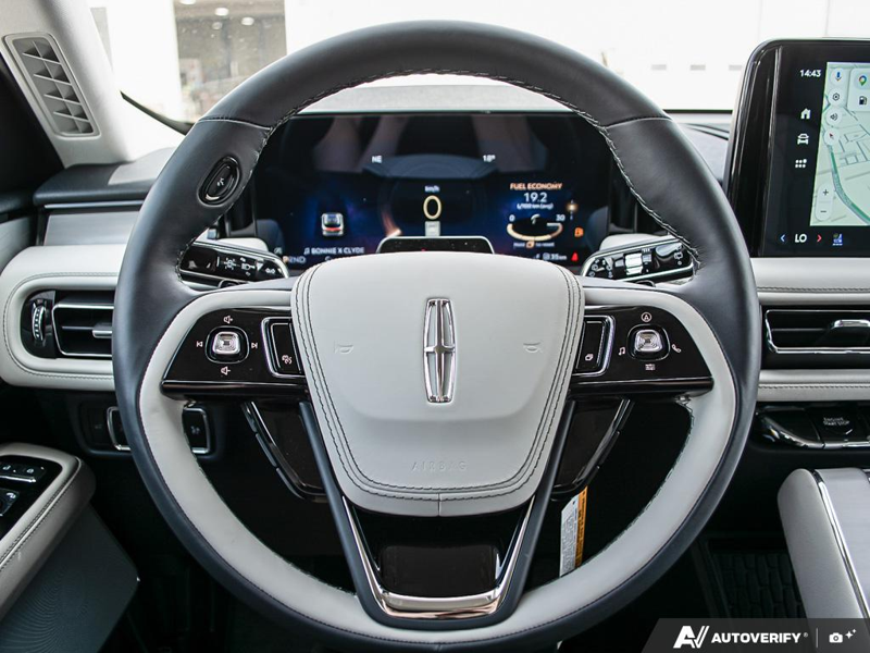 NEW 2026 Lincoln Aviator Reserve - Pristine White Metallic Tri-coat Exterior / LIGHT SPACE GRAY PREM LEATHER Interior - $98,894 - Stock #E60261 - VIN 5LM5J7XC4TGL08918 - Photo 14