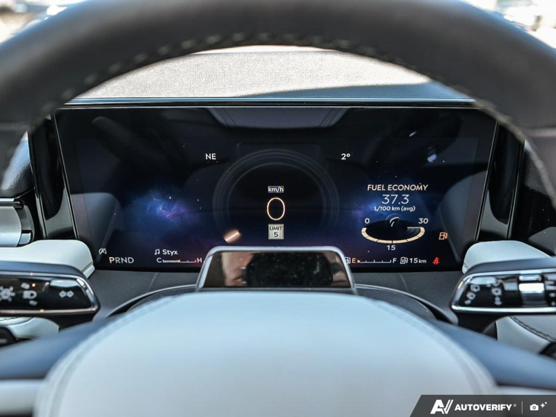 NEW 2026 Lincoln Aviator Premiere - Pristine White Metallic Tri-coat Exterior / LIGHT SPACE GRAY Interior - $80,884 - Stock #E60515 - VIN 5LM5J6XC1TGL13164 - Photo 15