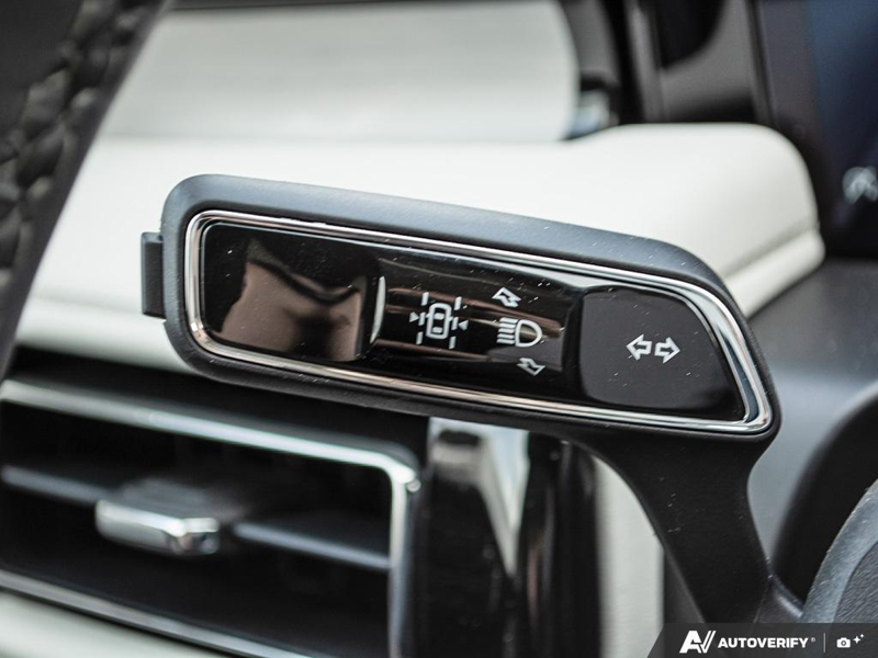 NEW 2026 Lincoln Aviator Reserve - Harbor Gray Met Cc Exterior / LIGHT SPACE GRAY PREM LEATHER Interior - $89,794 - Stock #E60245 - VIN 5LM5J7XC0TGL09239 - Photo 16