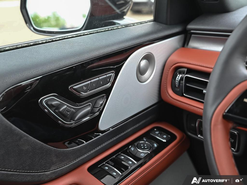 NEW 2026 Lincoln Aviator Reserve - Infinite Black Metallic Exterior / HARVEST BRONZE LEATHER Interior - $101,644 - Stock #E60697 - VIN 5LM5J7XC2TGL19108 - Photo 17