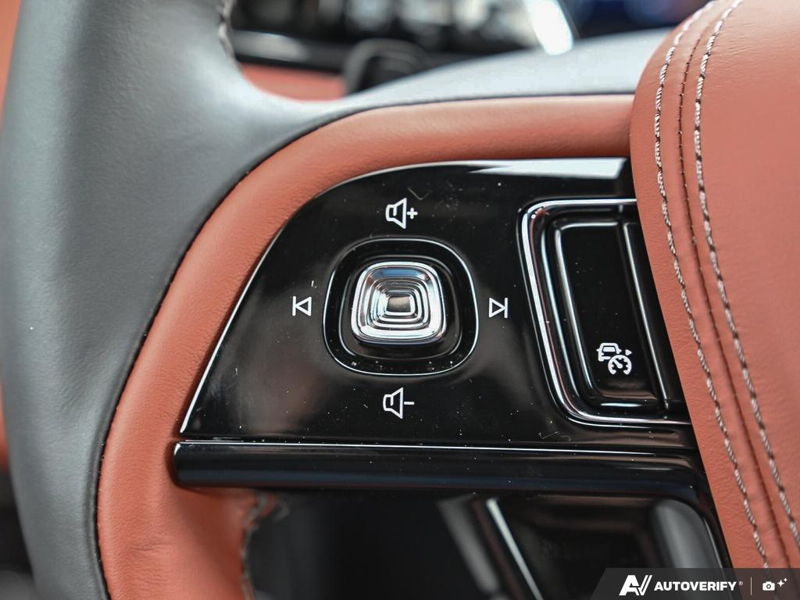 NEW 2026 Lincoln Aviator Reserve - Infinite Black Metallic Exterior / HARVEST BRONZE LEATHER Interior - $101,644 - Stock #E60697 - VIN 5LM5J7XC2TGL19108 - Photo 18
