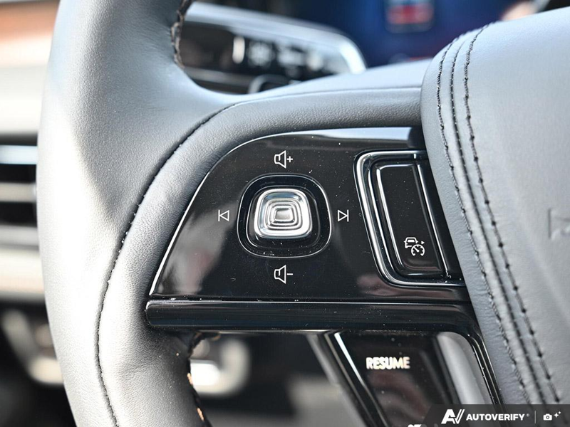NEW 2026 Lincoln Aviator Reserve - Whisper Blue Metallic Clearcoat Exterior / ONYX PREM LEATHER Interior - $92,500 - Stock #E60974 - VIN 5LM5J7XC8TGL25012 - Photo 18