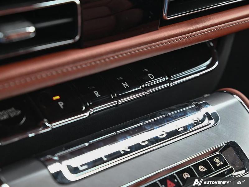 NEW 2026 Lincoln Aviator Reserve - Infinite Black Metallic Exterior / HARVEST BRONZE LEATHER Interior - $101,644 - Stock #E60697 - VIN 5LM5J7XC2TGL19108 - Photo 19