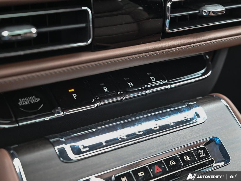 NEW 2026 Lincoln Aviator Reserve - Infinite Black Metallic Exterior / HOT CHOCOLATE PREM LTHR Interior - $98,944 - Stock #E60640 - VIN 5LM5J7XC9TGL16870 - Photo 19