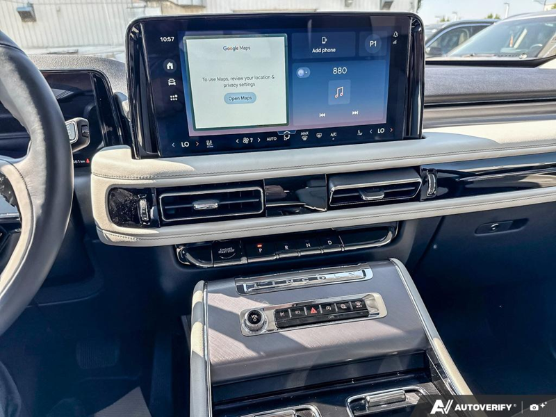 DEMO 2026 Lincoln Aviator Premiere - Pristine White Metallic Tri-coat Exterior / LIGHT SPACE GRAY Interior - $79,216 - Stock #E60358 - VIN 5LM5J6XC7TGL12813 - Photo 19