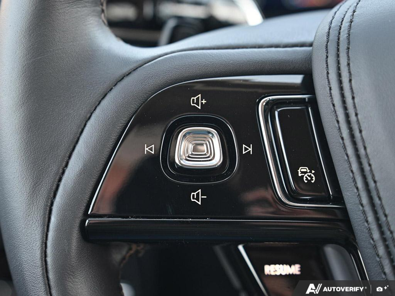 NEW 2026 Lincoln Aviator Reserve - Whisper Blue Metallic Clearcoat Exterior / ONYX PREM LEATHER Interior - $94,673 - Stock #E60986 - VIN 5LM5J7XC2TGL23935 - Photo 19