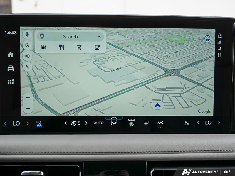 NEW 2026 Lincoln Aviator Reserve - Pristine White Metallic Tri-coat Exterior / LIGHT SPACE GRAY PREM LEATHER Interior - $98,894 - Stock #E60261 - VIN 5LM5J7XC4TGL08918 - Photo 21