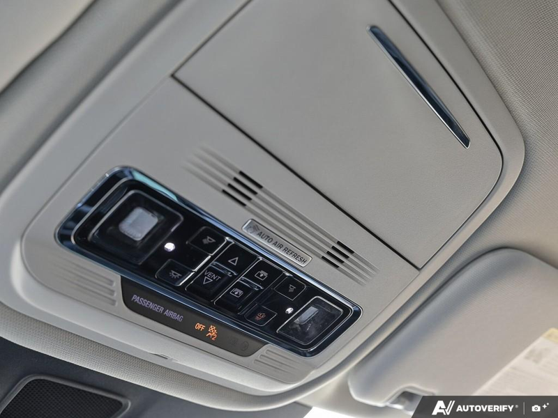 NEW 2026 Lincoln Aviator Premiere - Infinite Black Metallic Exterior / ONYX, LINCOLN SOFT TOUCH HEATED/VENTILATED COMFORT SEATS Interior - $77,111 - Stock #E60613 - VIN 5LM5J6XC3TGL13148 - Photo 22