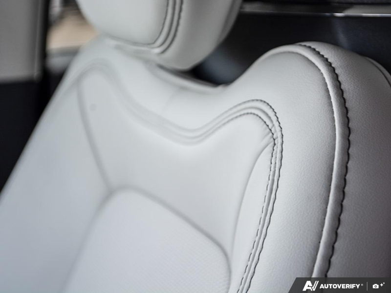NEW 2026 Lincoln Aviator Reserve - Harbor Gray Met Cc Exterior / LIGHT SPACE GRAY PREM LEATHER Interior - $89,794 - Stock #E60245 - VIN 5LM5J7XC0TGL09239 - Photo 24