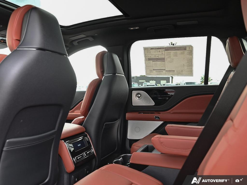 NEW 2026 Lincoln Aviator Reserve - Infinite Black Metallic Exterior / HARVEST BRONZE LEATHER Interior - $101,644 - Stock #E60697 - VIN 5LM5J7XC2TGL19108 - Photo 24
