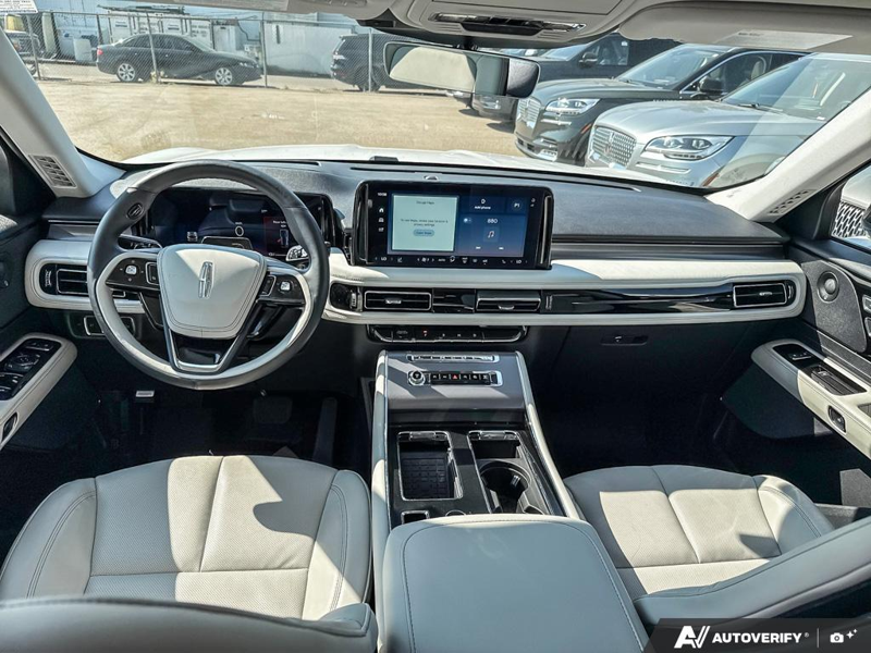 DEMO 2026 Lincoln Aviator Premiere - Pristine White Metallic Tri-coat Exterior / LIGHT SPACE GRAY Interior - $79,216 - Stock #E60358 - VIN 5LM5J6XC7TGL12813 - Photo 24