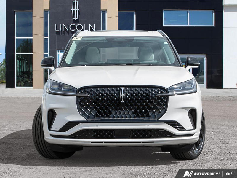 NEW 2026 Lincoln Aviator Reserve - Pristine White Metallic Tri-coat Exterior / LIGHT SPACE GRAY PREM LEATHER Interior - $98,894 - Stock #E60261 - VIN 5LM5J7XC4TGL08918 - Photo 2